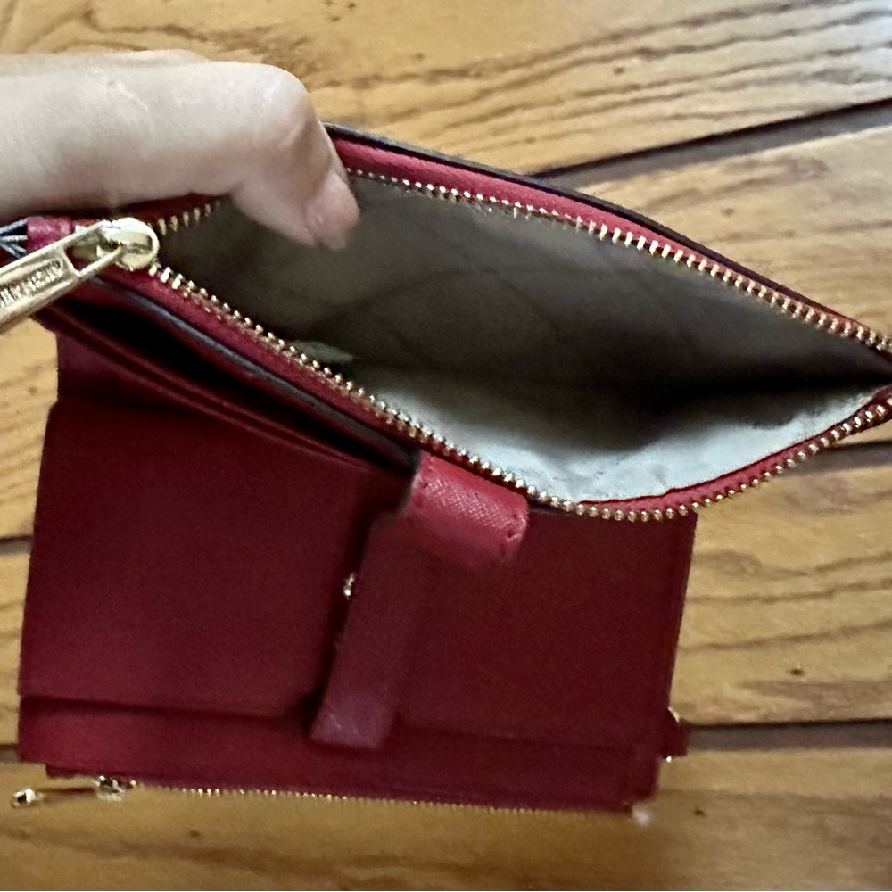 Michael Kors SCARLET RED Jet Set Travel Double Zip Wristlet/Wallet~NEW w/o Tags - Picture 13 of 14